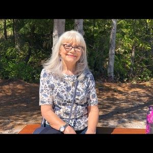 Meet your Posher, Jeanette